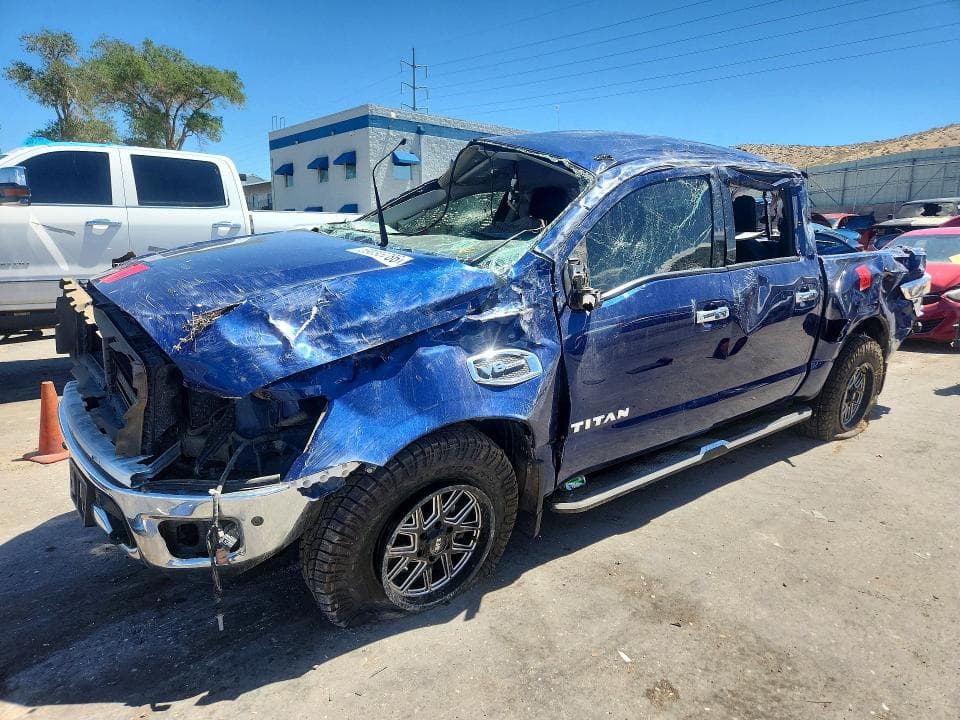 2017 NISSAN TITAN SL - 1