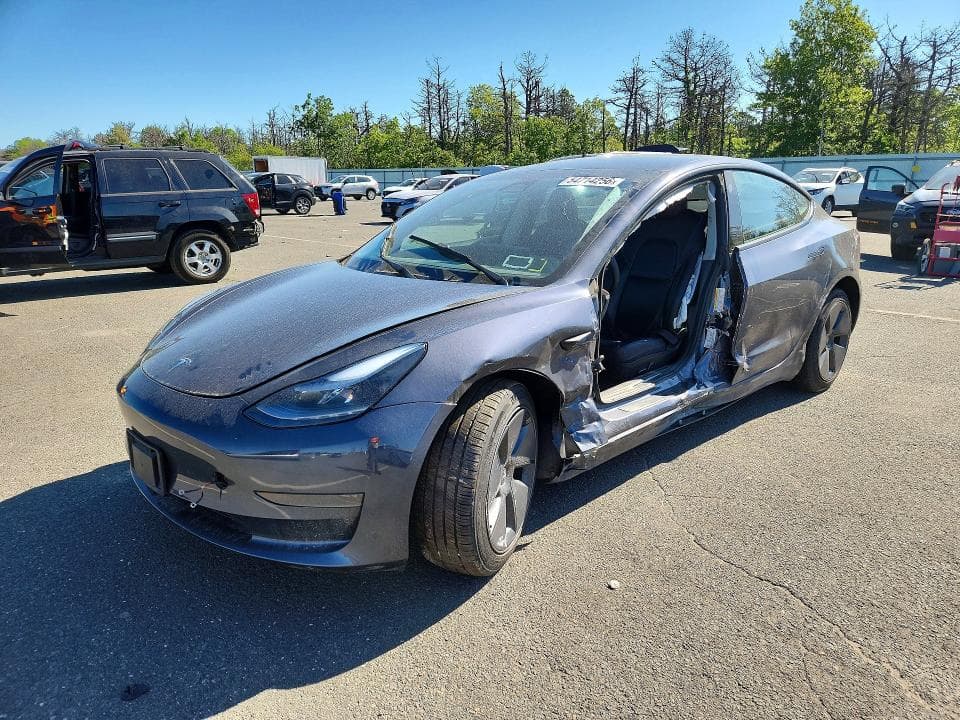 2023 TESLA MODEL 3 - 1