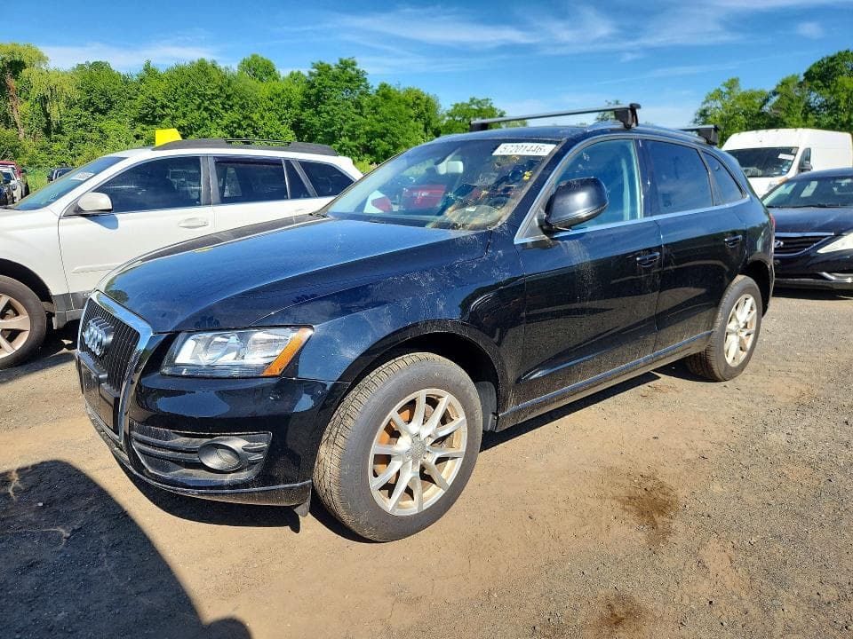 2010 AUDI Q5 PREMIUM - 1