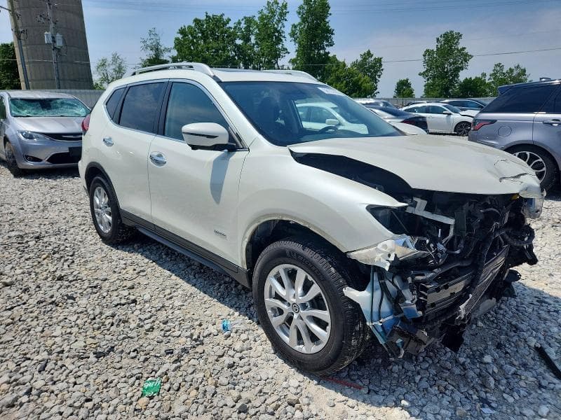 2018 NISSAN ROGUE - 1
