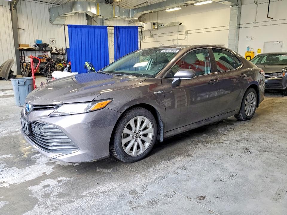 2020 TOYOTA CAMRY LE - 1
