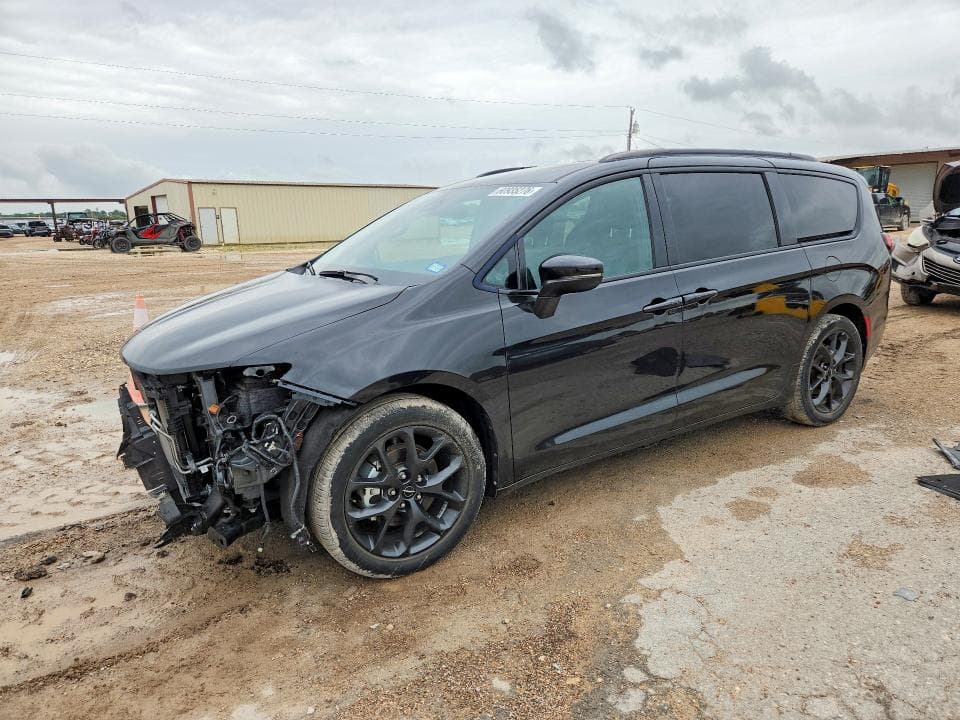 2023 CHRYSLER PACIFICA TOURING L - 1