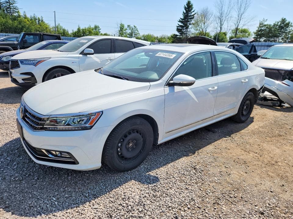 2018 VOLKSWAGEN PASSAT SE - 1