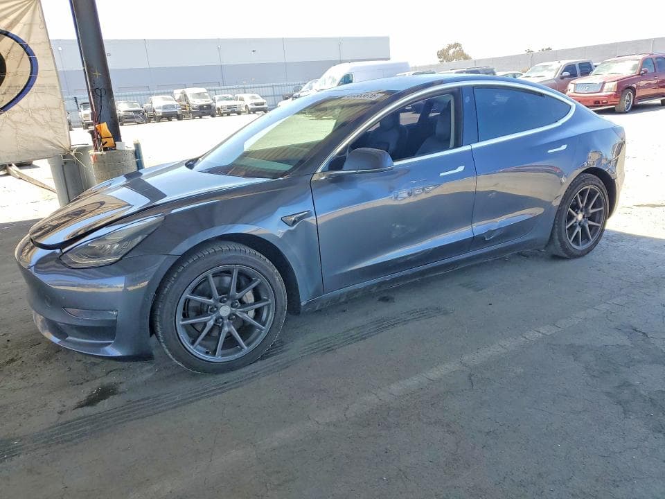 2019 TESLA MODEL 3 - 1