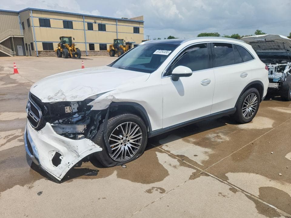 2024 MERCEDES-BENZ GLC 300 4MATIC - 1