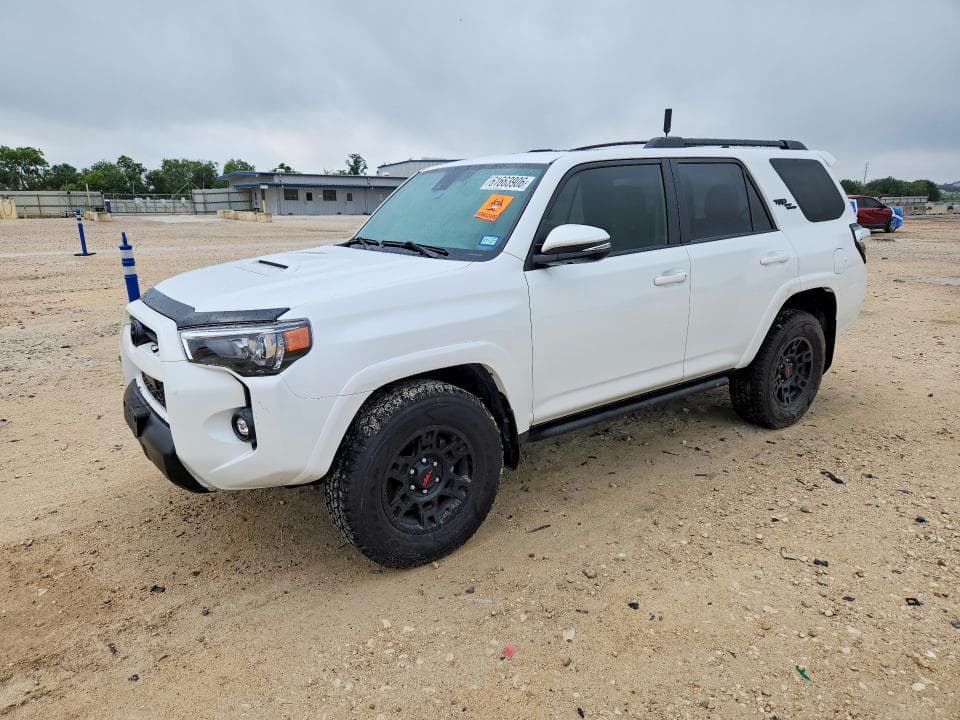 2023 TOYOTA 4RUNNER TRD OFF-ROAD PREMIUM - 1