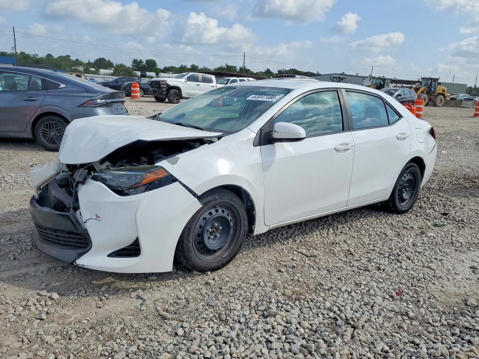 2017 TOYOTA COROLLA LE - 1
