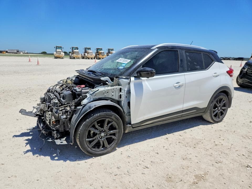 2020 NISSAN KICKS SR - 1