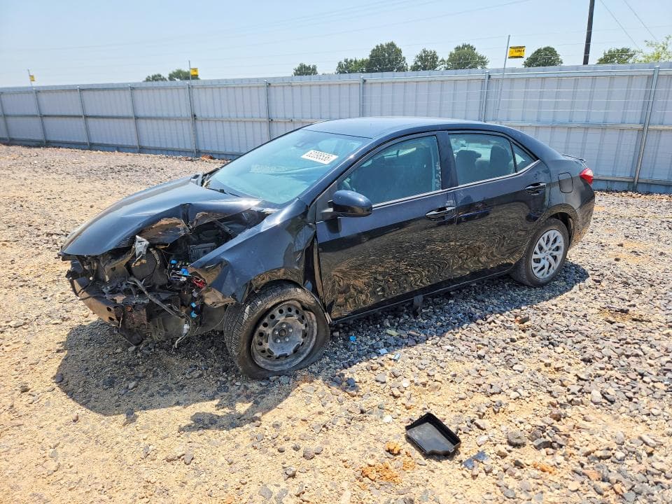 2019 TOYOTA COROLLA LE - 1