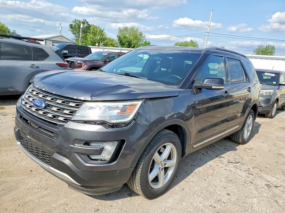 2017 FORD EXPLORER XLT - 1