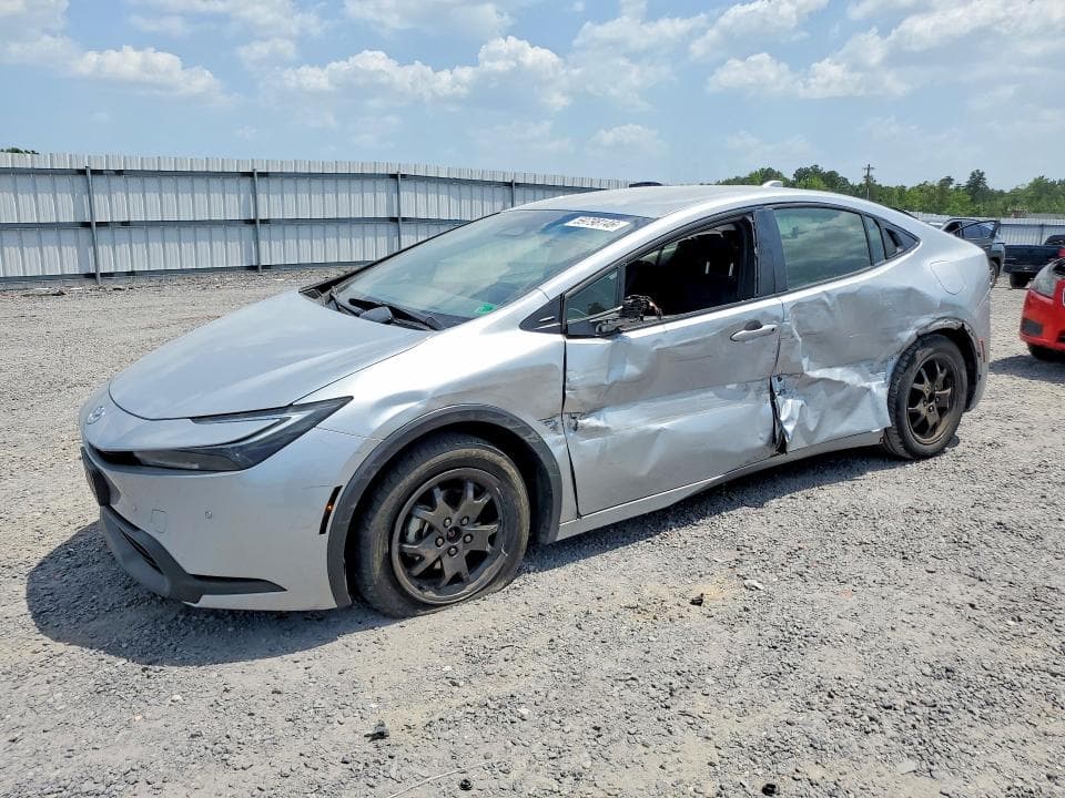 2024 TOYOTA PRIUS LE - 1