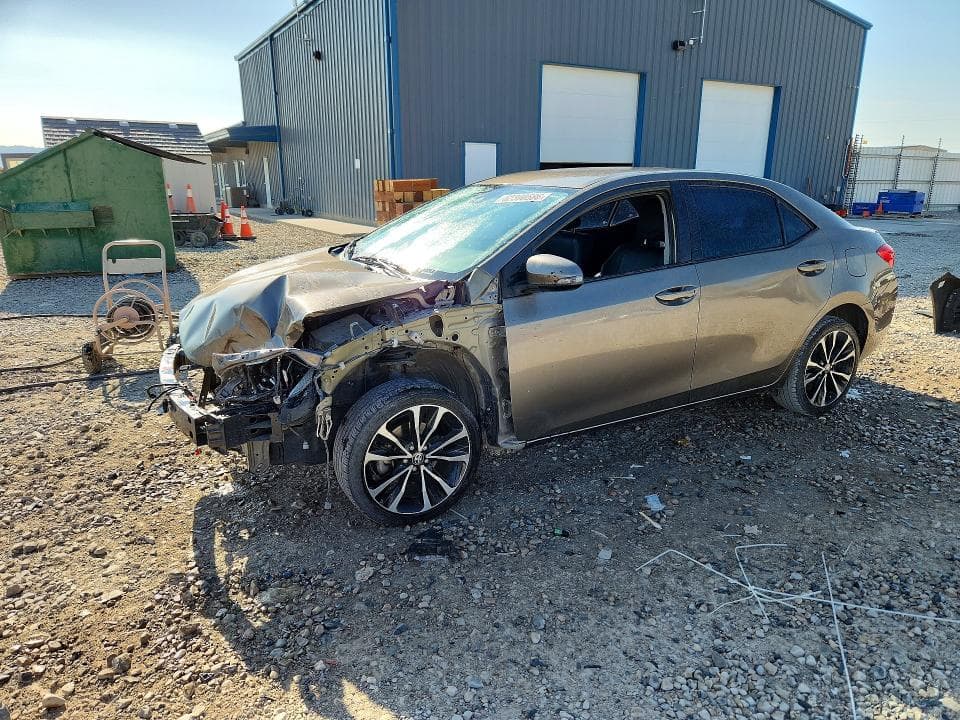 2017 TOYOTA COROLLA SE - 1
