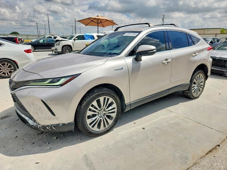 2021 TOYOTA VENZA XLE - 1