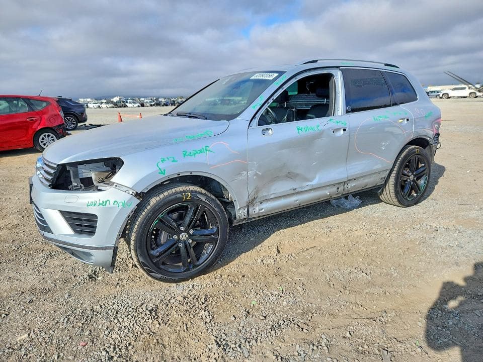2017 VOLKSWAGEN TOUAREG WOLFSBURG - 1