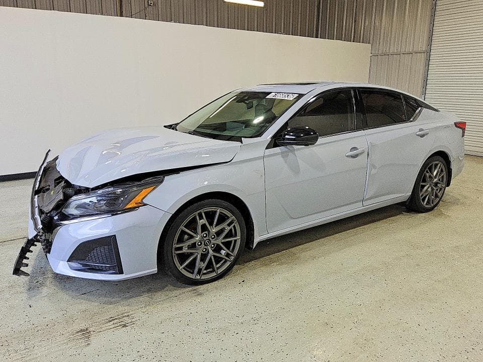 2023 NISSAN ALTIMA 2.0 SR - 1