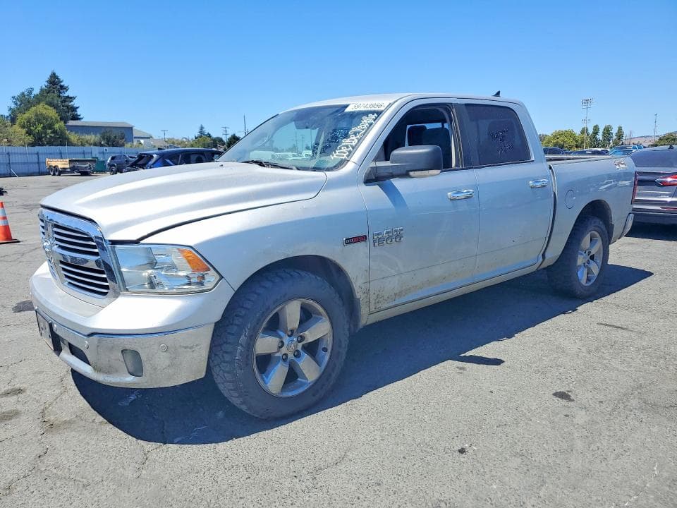 2017 RAM 1500 SLT - 1