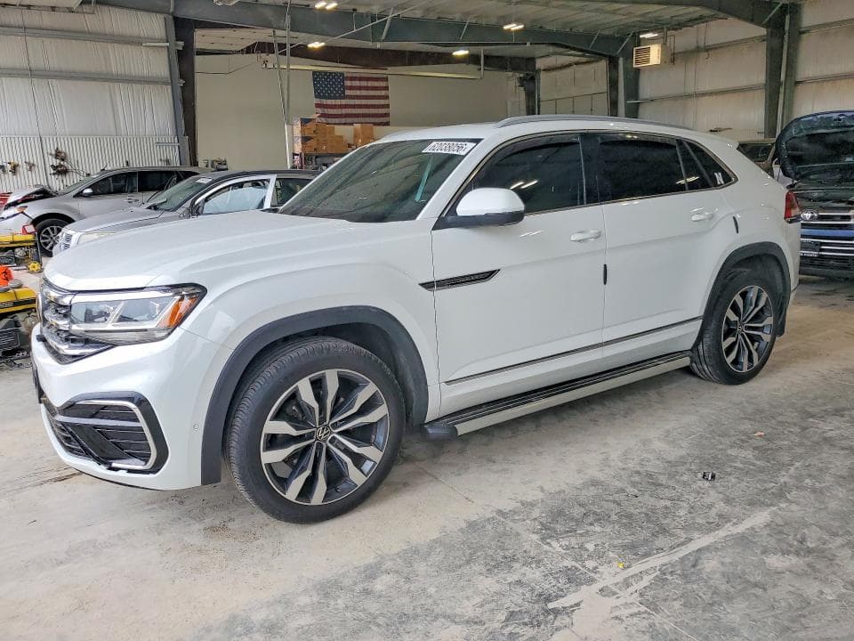 2020 VOLKSWAGEN ATLAS CROSS SPORT SEL PREMIUM R-LINE - 1