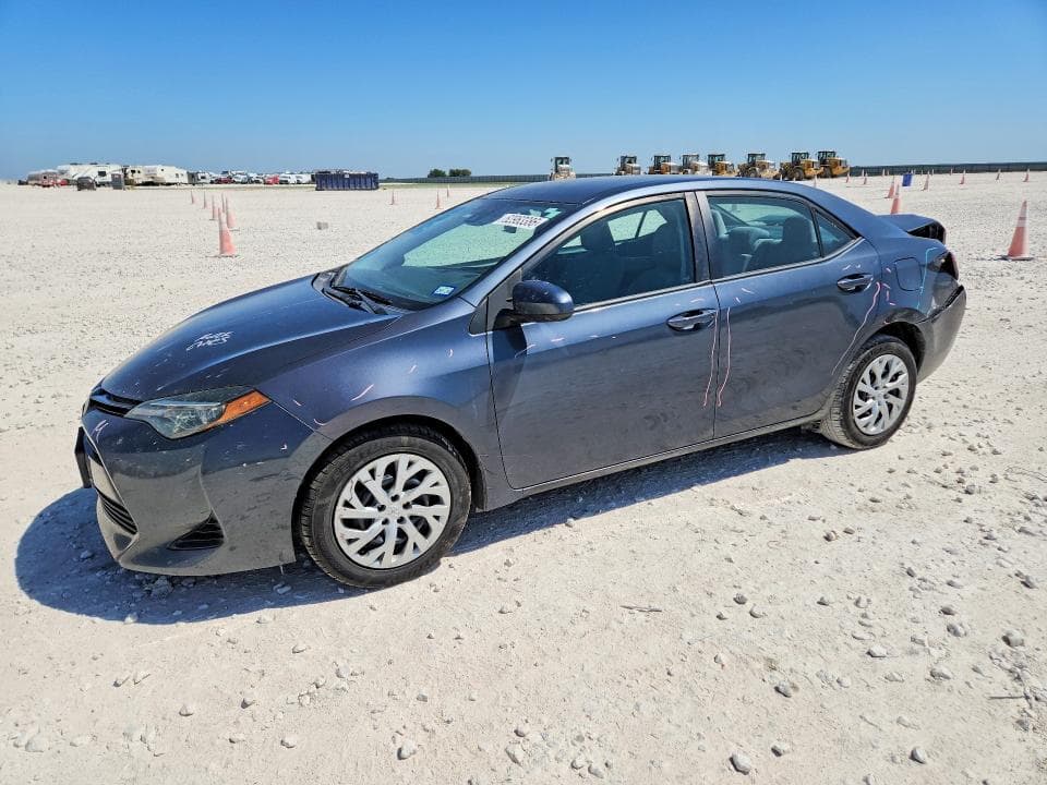 2019 TOYOTA COROLLA LE - 1