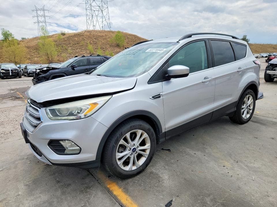 2017 FORD ESCAPE SE - 1