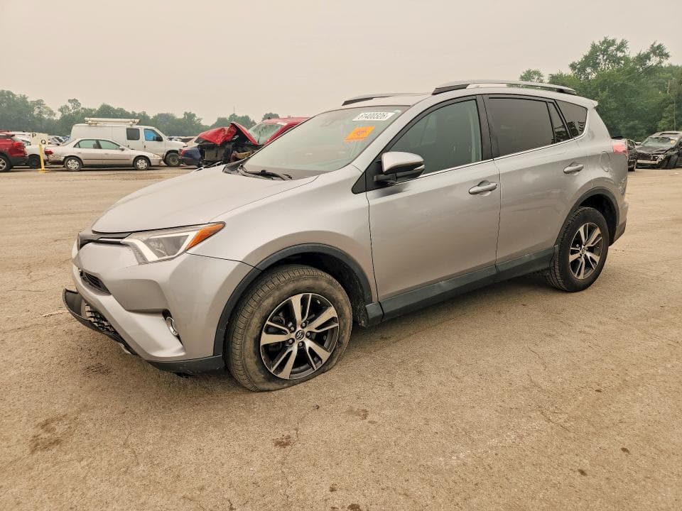 2018 TOYOTA RAV4 XLE - 1