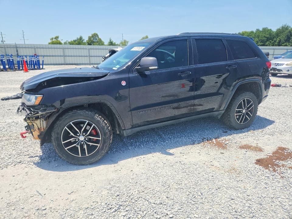 2017 JEEP GRAND CHEROKEE TRAILHAWK - 1
