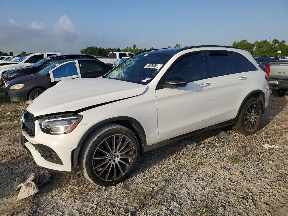 2022 MERCEDES-BENZ GLC 300 - 1