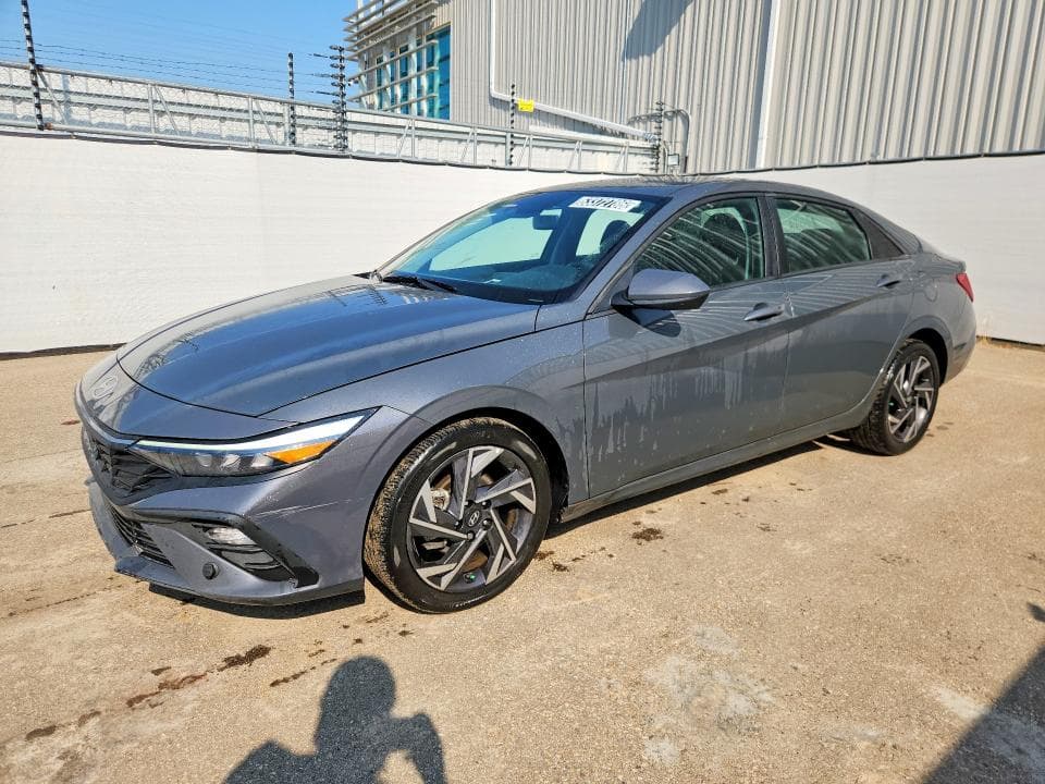 2024 HYUNDAI ELANTRA SEL - 1