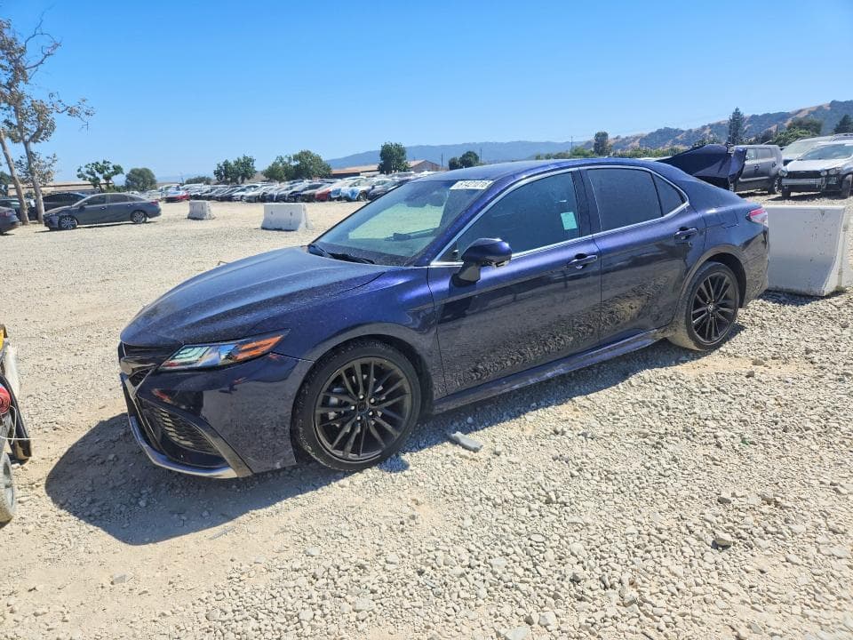 2022 TOYOTA CAMRY XSE - 1