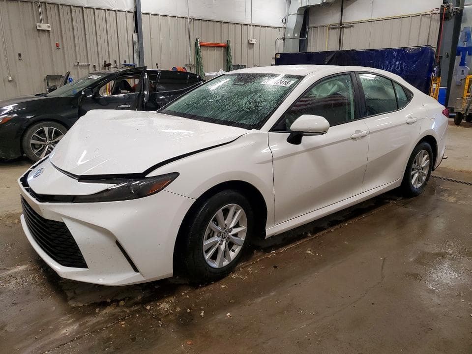 2025 TOYOTA CAMRY LE - 1