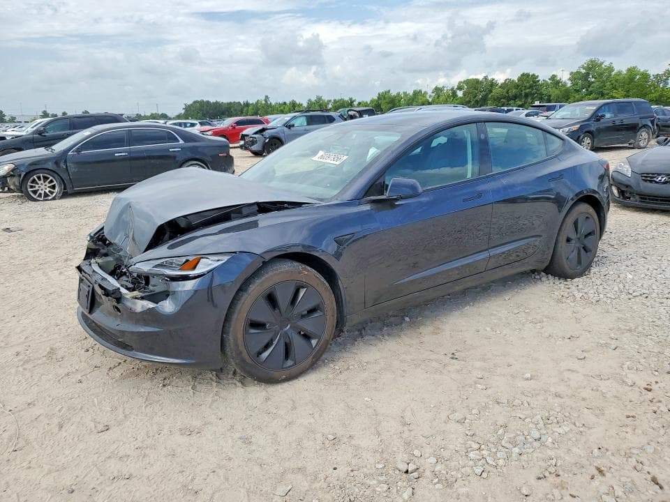 2026 TESLA MODEL 3 - 1