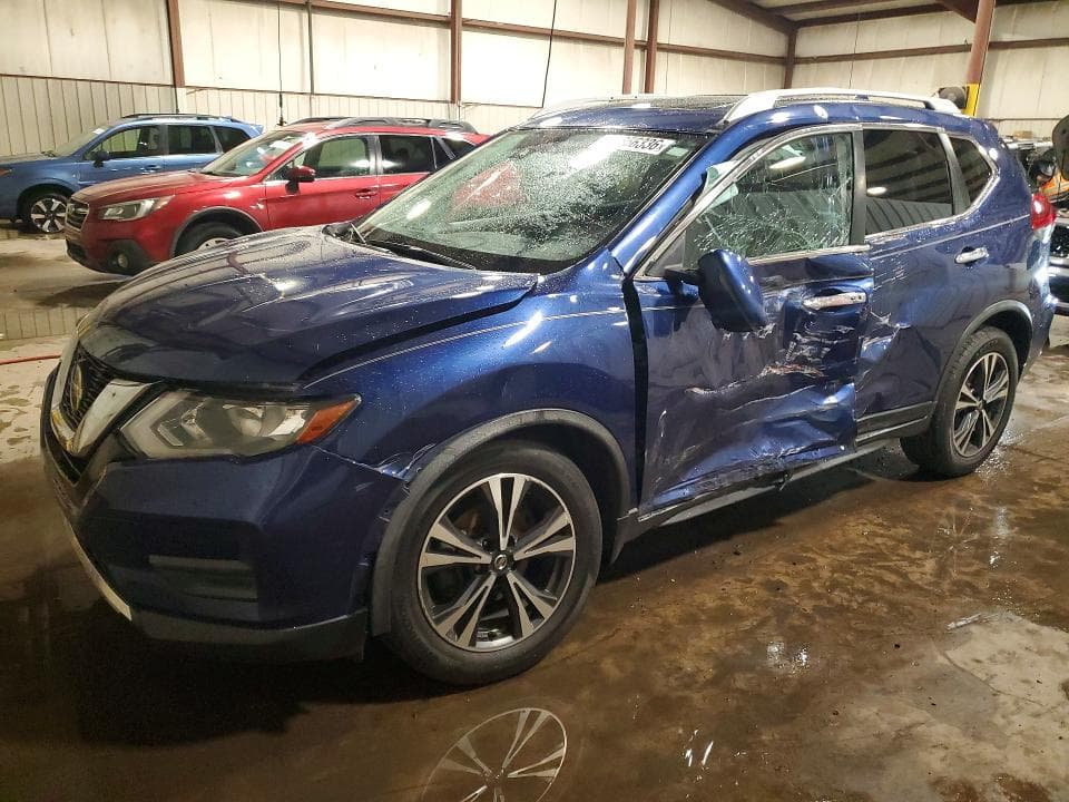 2019 NISSAN ROGUE SV - 1