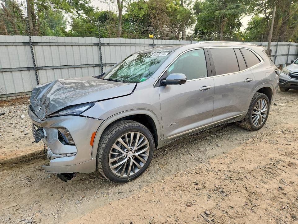 2025 BUICK ENCLAVE AVENIR - 1