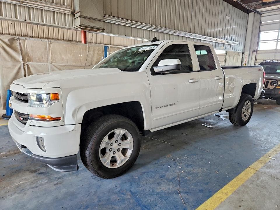 2017 CHEVROLET SILVERADO K1500 LT - 1