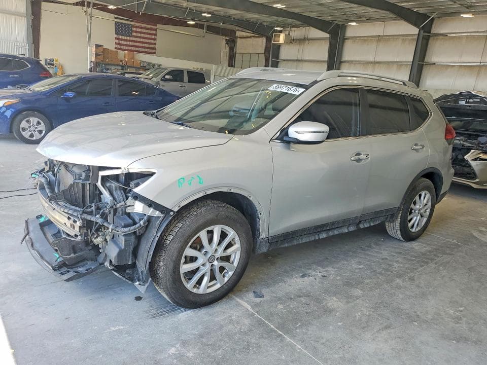 2017 NISSAN ROGUE SV - 1