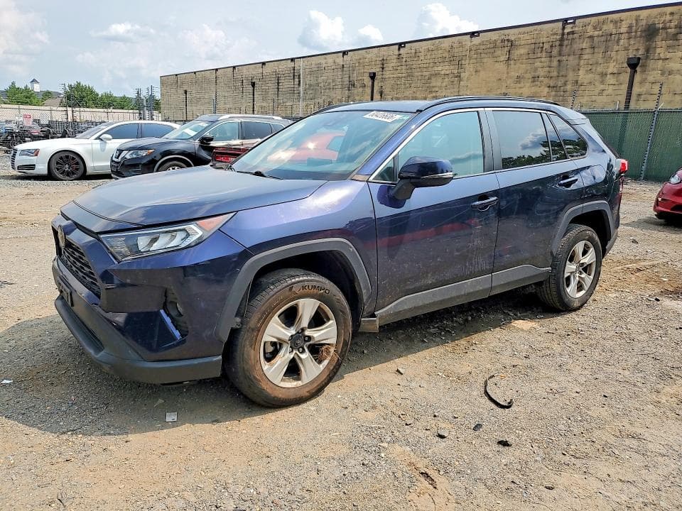 2019 TOYOTA RAV4 XLE - 1