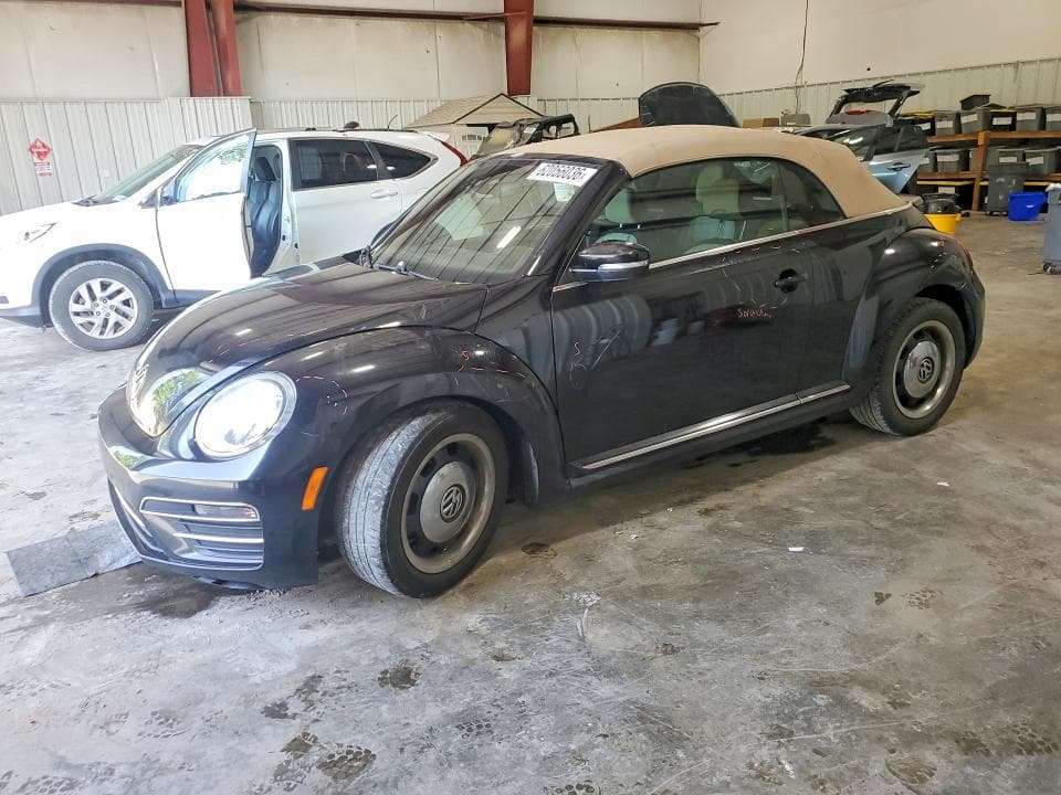 2018 VOLKSWAGEN BEETLE S - 1