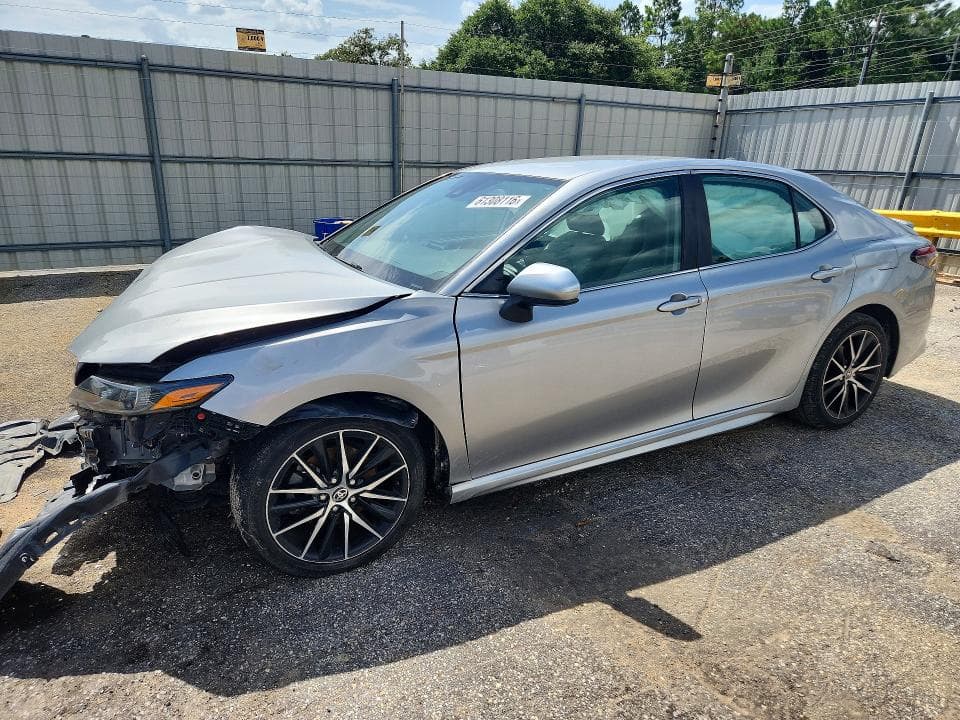 2021 TOYOTA CAMRY SE - 1