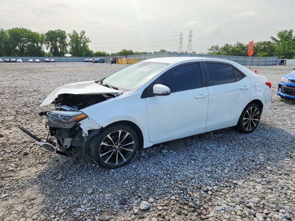 2018 TOYOTA COROLLA SE - 1