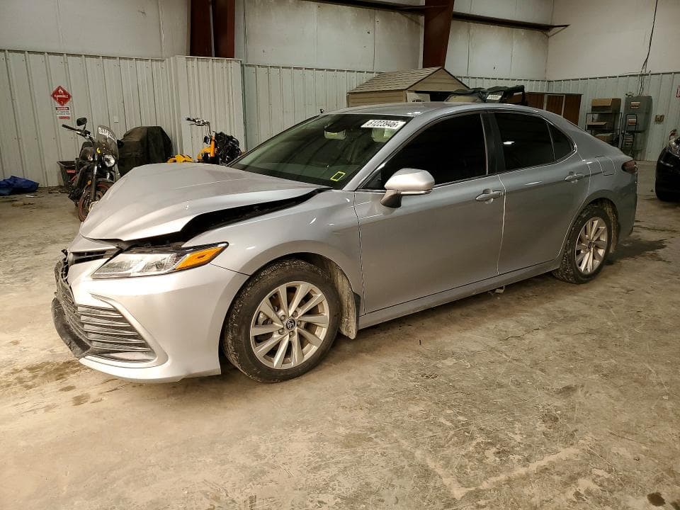 2024 TOYOTA CAMRY LE - 1