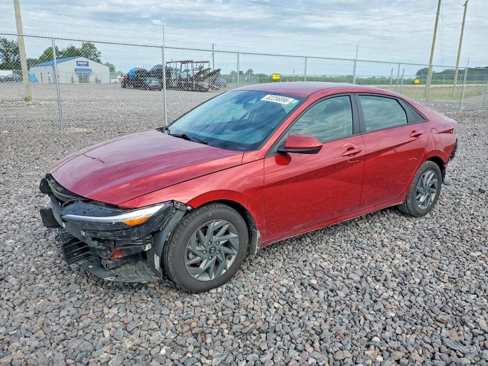 2024 HYUNDAI ELANTRA SEL - 1