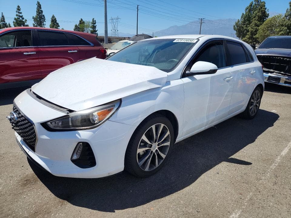 2018 HYUNDAI ELANTRA GT BASE - 1