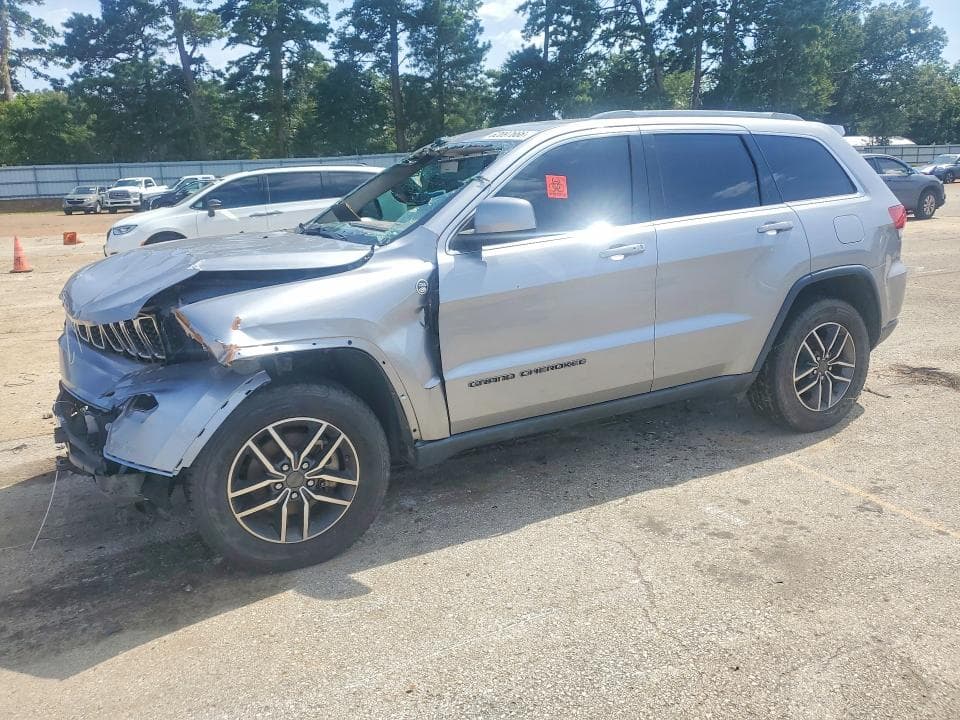 2020 JEEP GRAND CHEROKEE LAREDO - 1