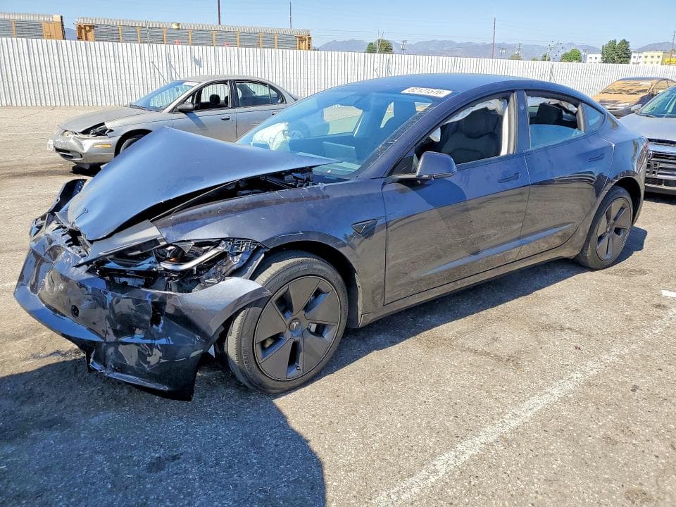 2026 TESLA MODEL 3 - 1