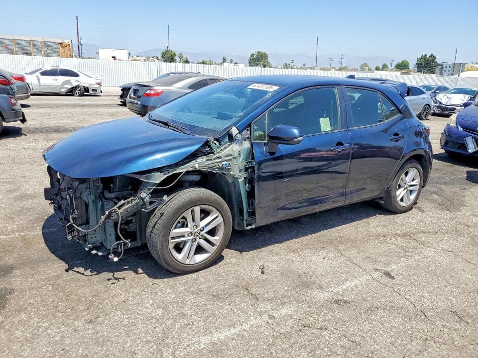 2019 TOYOTA COROLLA HATCHBACK SE - 1