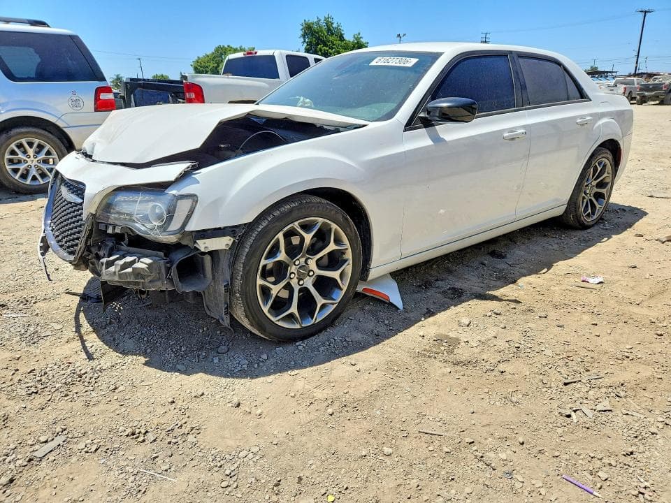 2018 CHRYSLER 300 TOURING - 1
