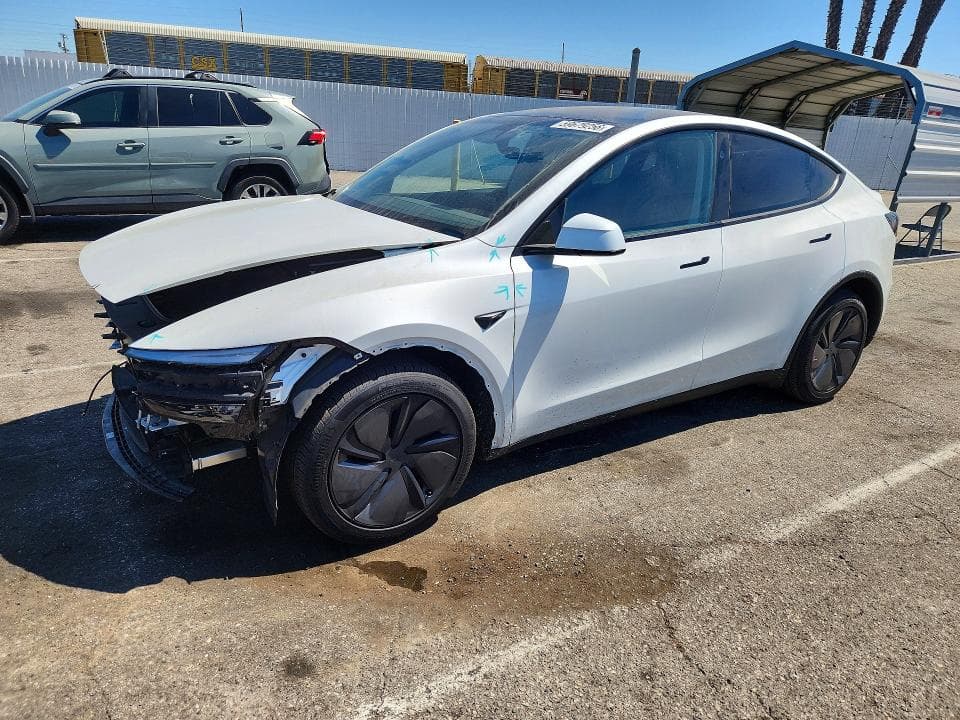 2026 TESLA MODEL Y - 1