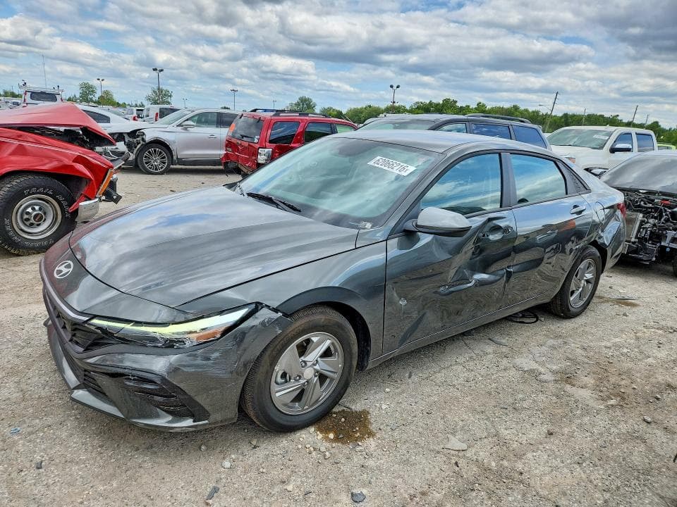 2026 HYUNDAI ELANTRA SE - 1