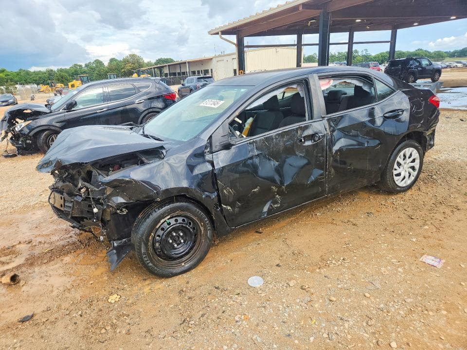 2019 TOYOTA COROLLA LE - 1