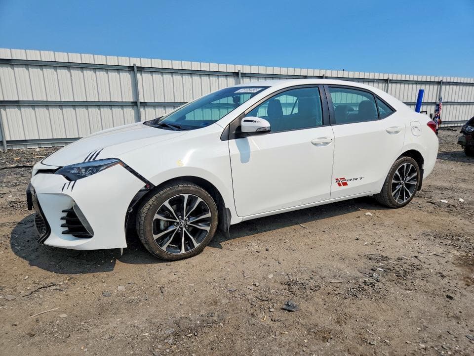 2017 TOYOTA COROLLA SE - 1