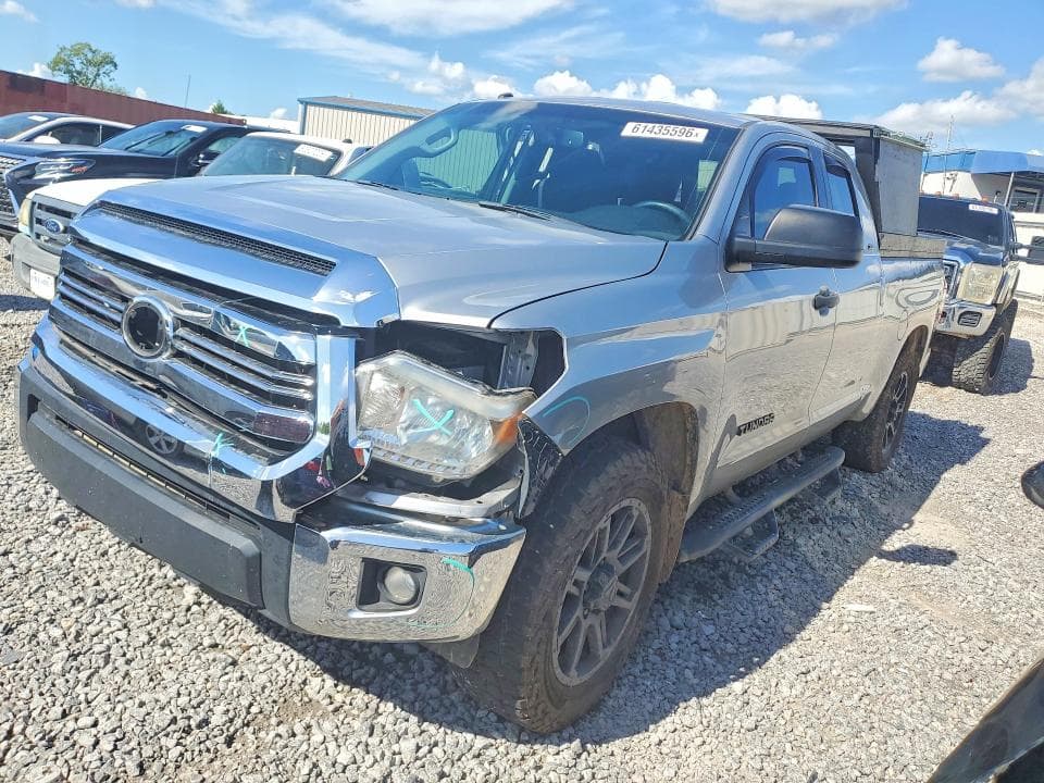 2017 TOYOTA TUNDRA SR5 - 1